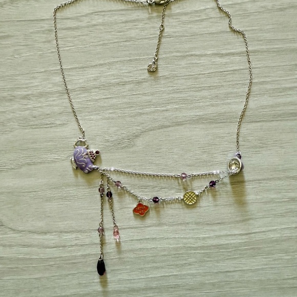 Swarovski Disney Alice in wonderland tea party necklace - Picture 1 of 6